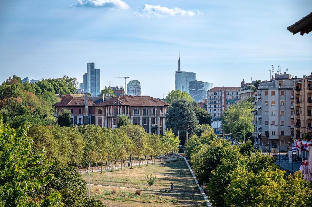 Design Suite In The Heart Of Bicocca University Milan Extérieur photo